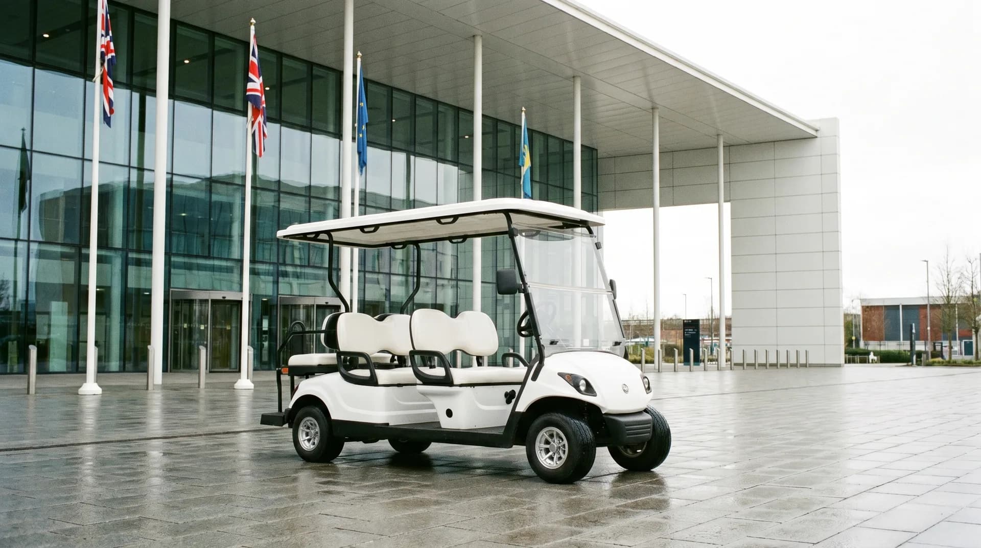 Electric golf cart rental in Coventry