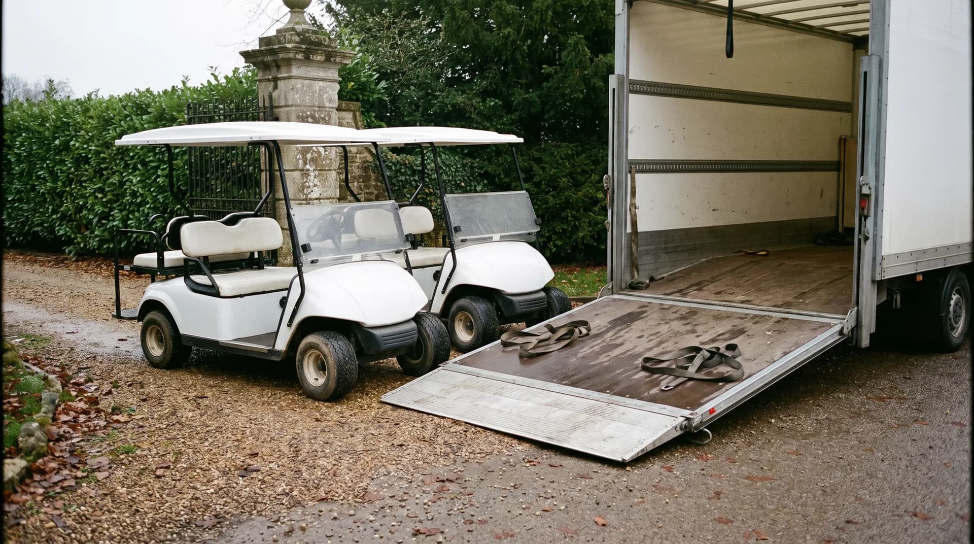 Golf buggy hire delivery and collection: how it actually works