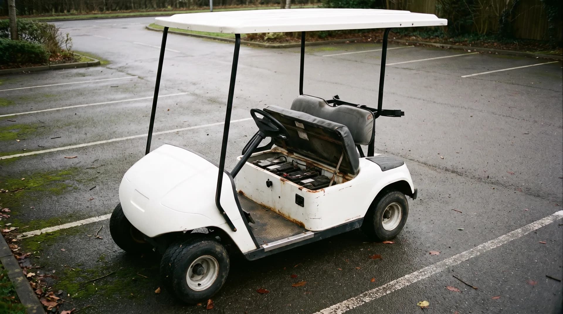 Ten warning signs when buying a used golf cart