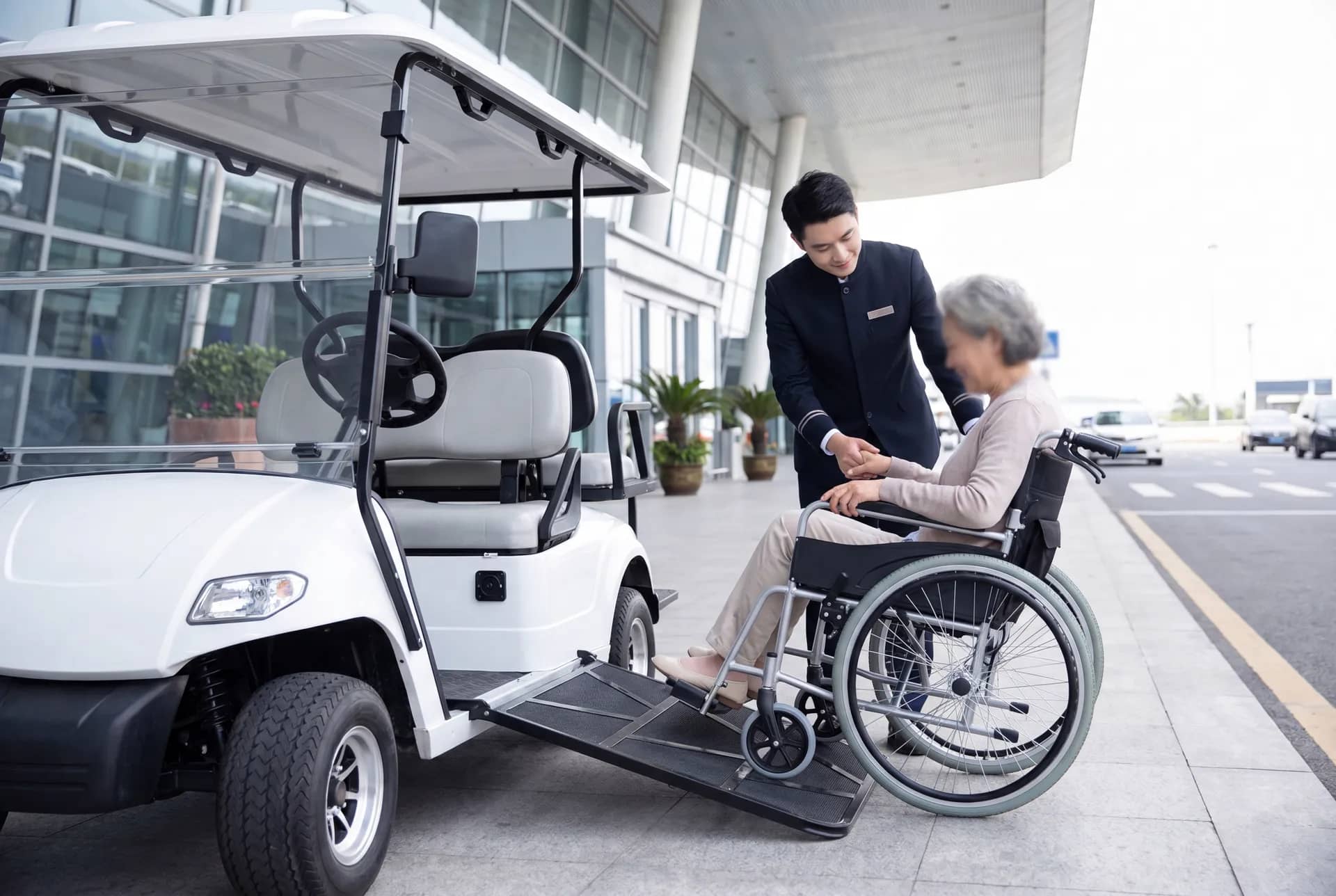Electric Buggies for Healthcare and Care Campuses